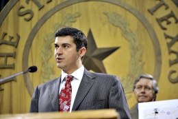 State Rep. Eddie Rodriguez, D-Austin, discusses a bill that would monitor coal waste at a press conference at the Capitol on Thursday afternoon. Photo courtesy of Paul Chouy at The Daily Texan 