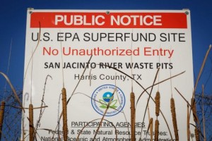 Public Notice at the site of the San Jacinto River Waste Pits - Photo from TexansTogether.org